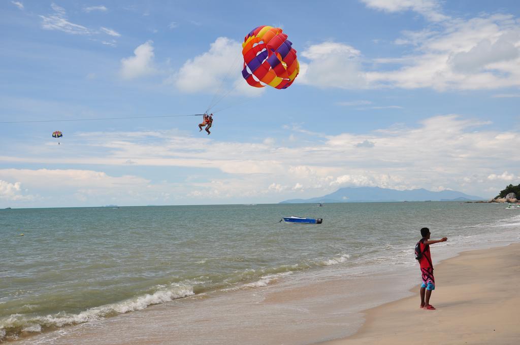 Aloka Seaview Apartment Batu Feringgi Buitenkant foto